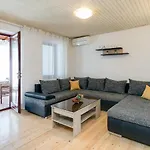 Apartments Nada